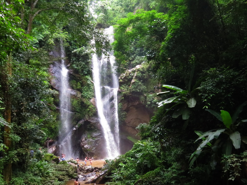 One Day Fascinating Doi Suthep Temple + Lunch At Tiger Kingdom 